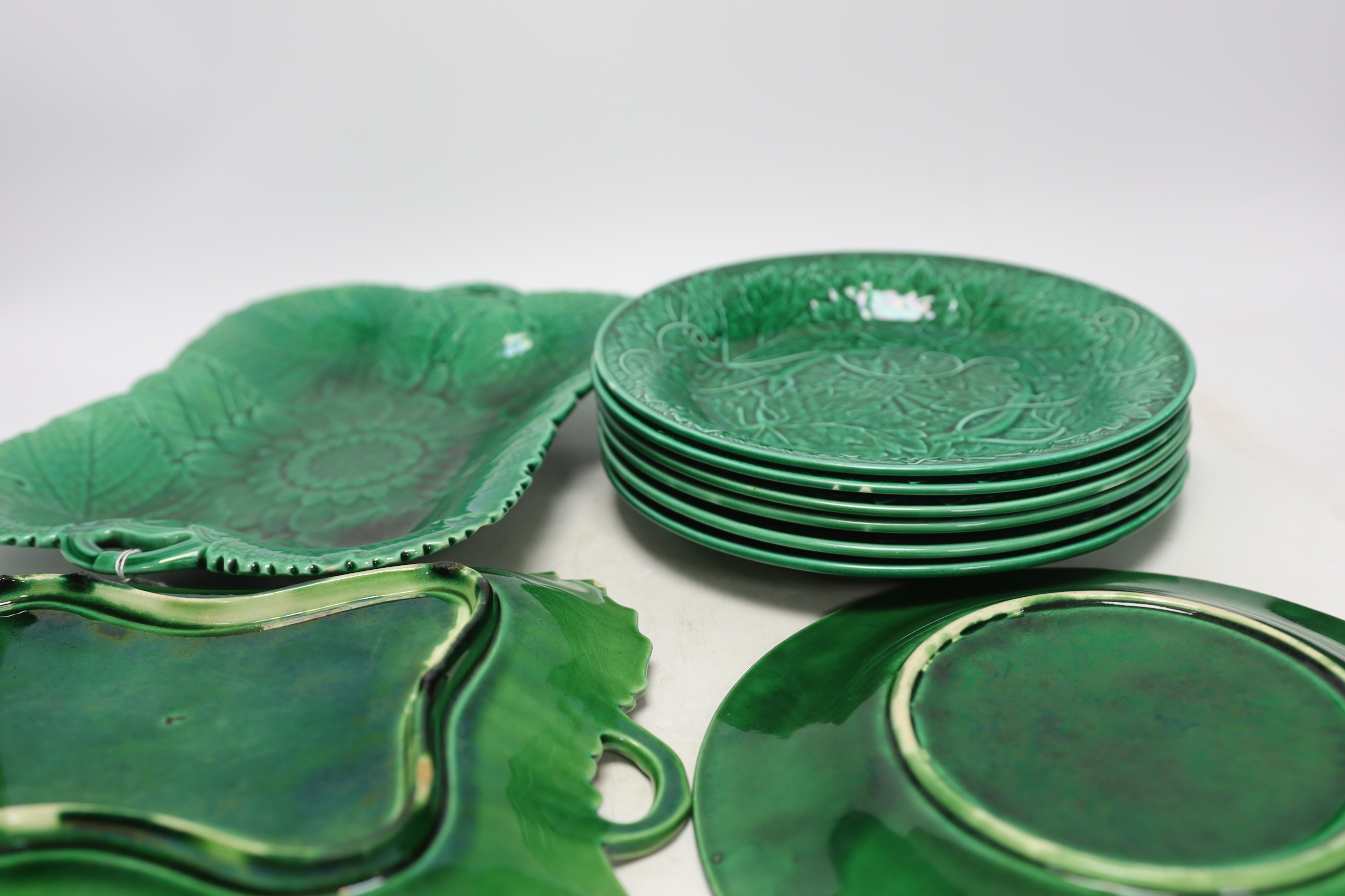 Nine pieces of Victorian cabbage ware green glazed majolica dessert plates and dishes, mostly Wedgwood